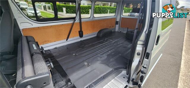 2015 Toyota Hiace