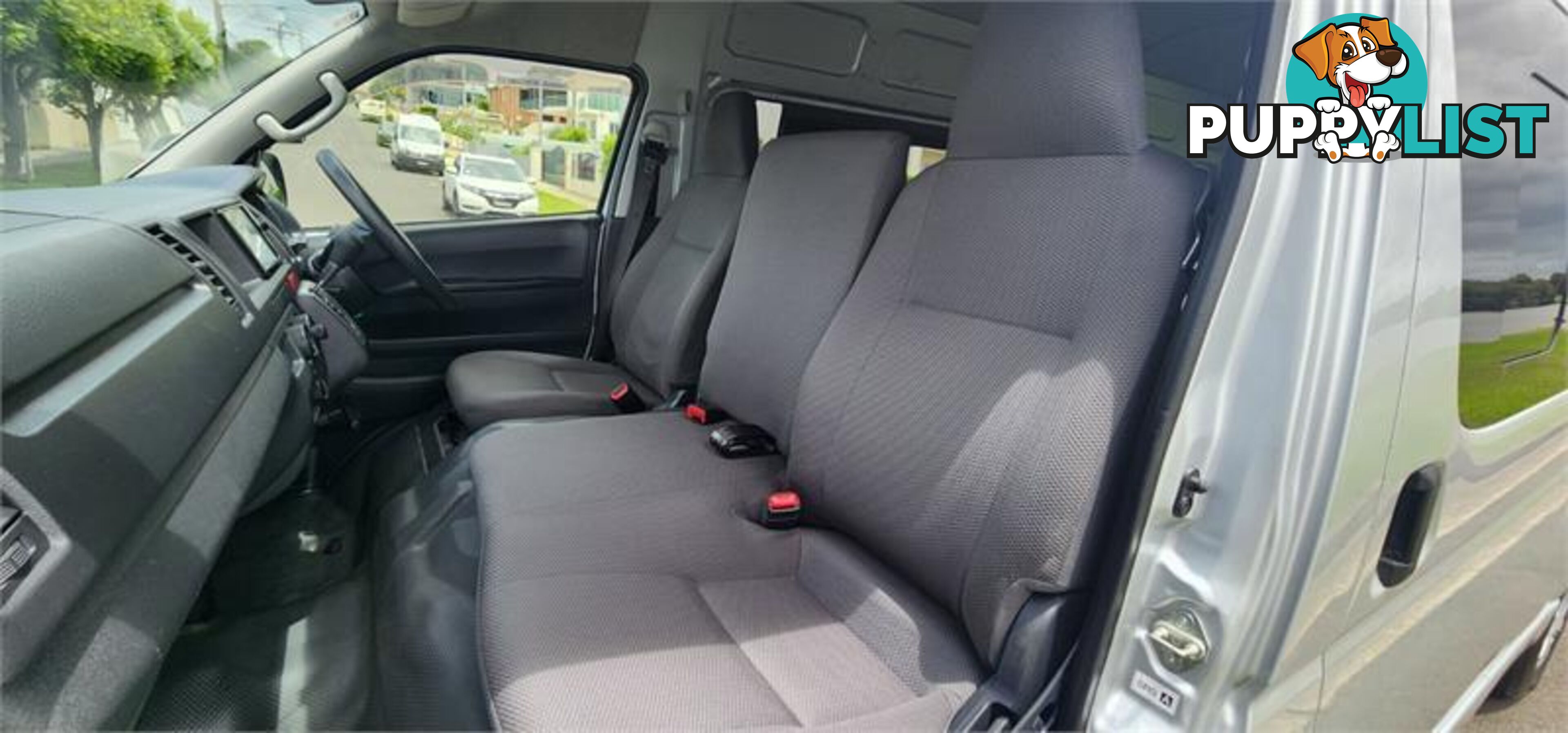 2015 Toyota Hiace