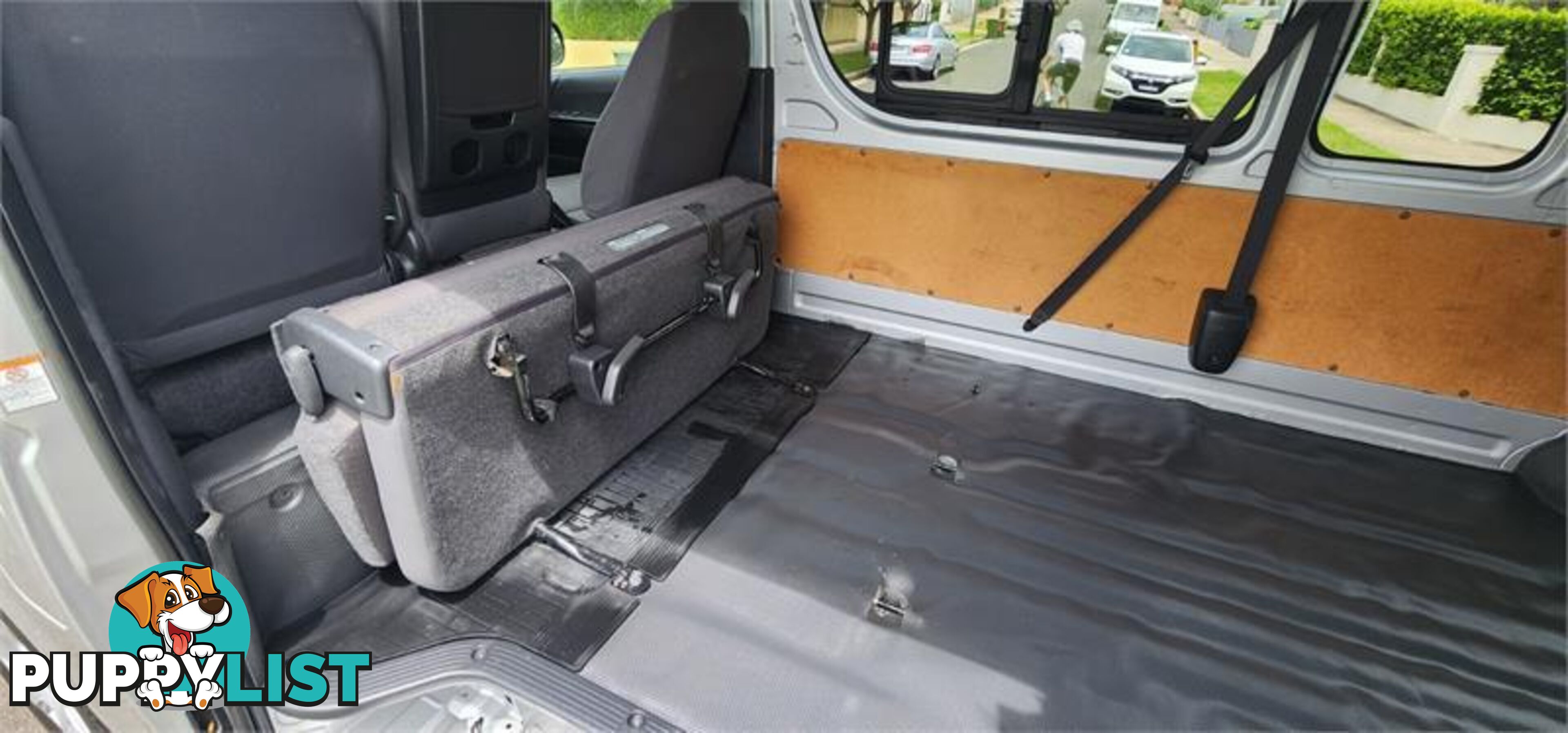 2015 Toyota Hiace
