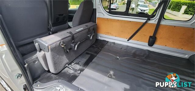 2015 Toyota Hiace