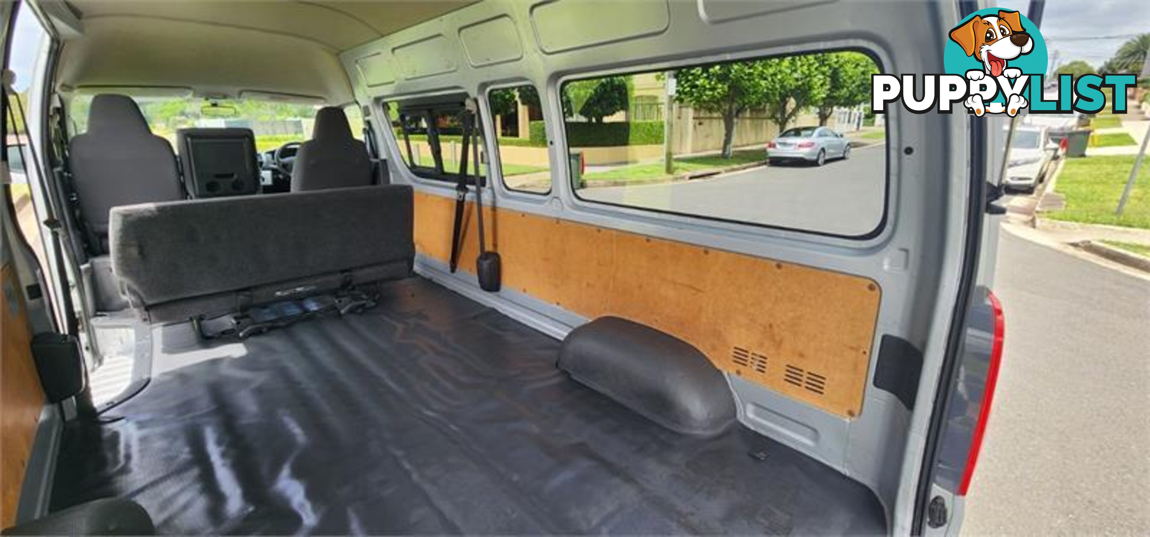 2015 Toyota Hiace