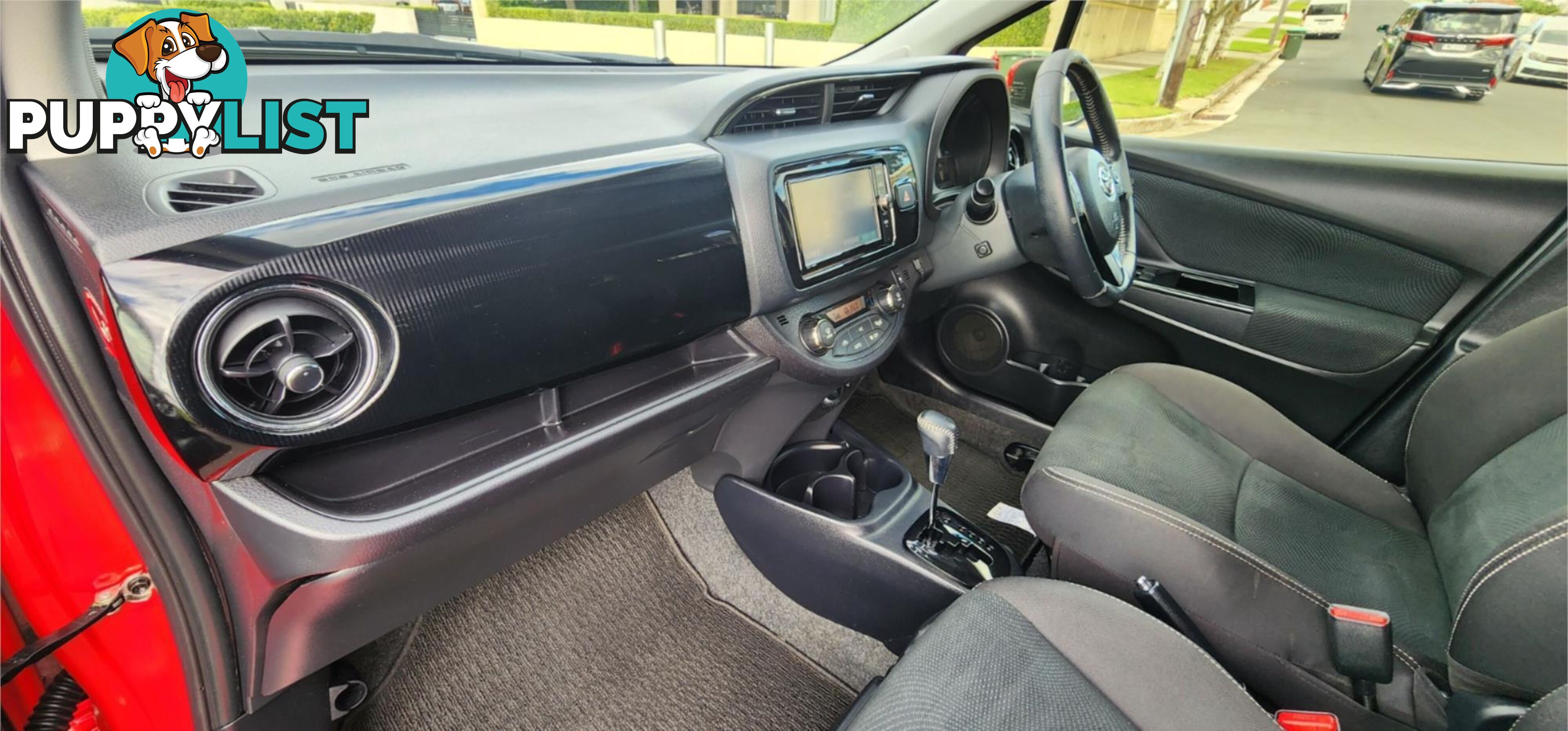 2017 Toyota Vitz