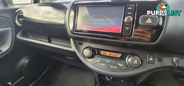 2017 Toyota Vitz