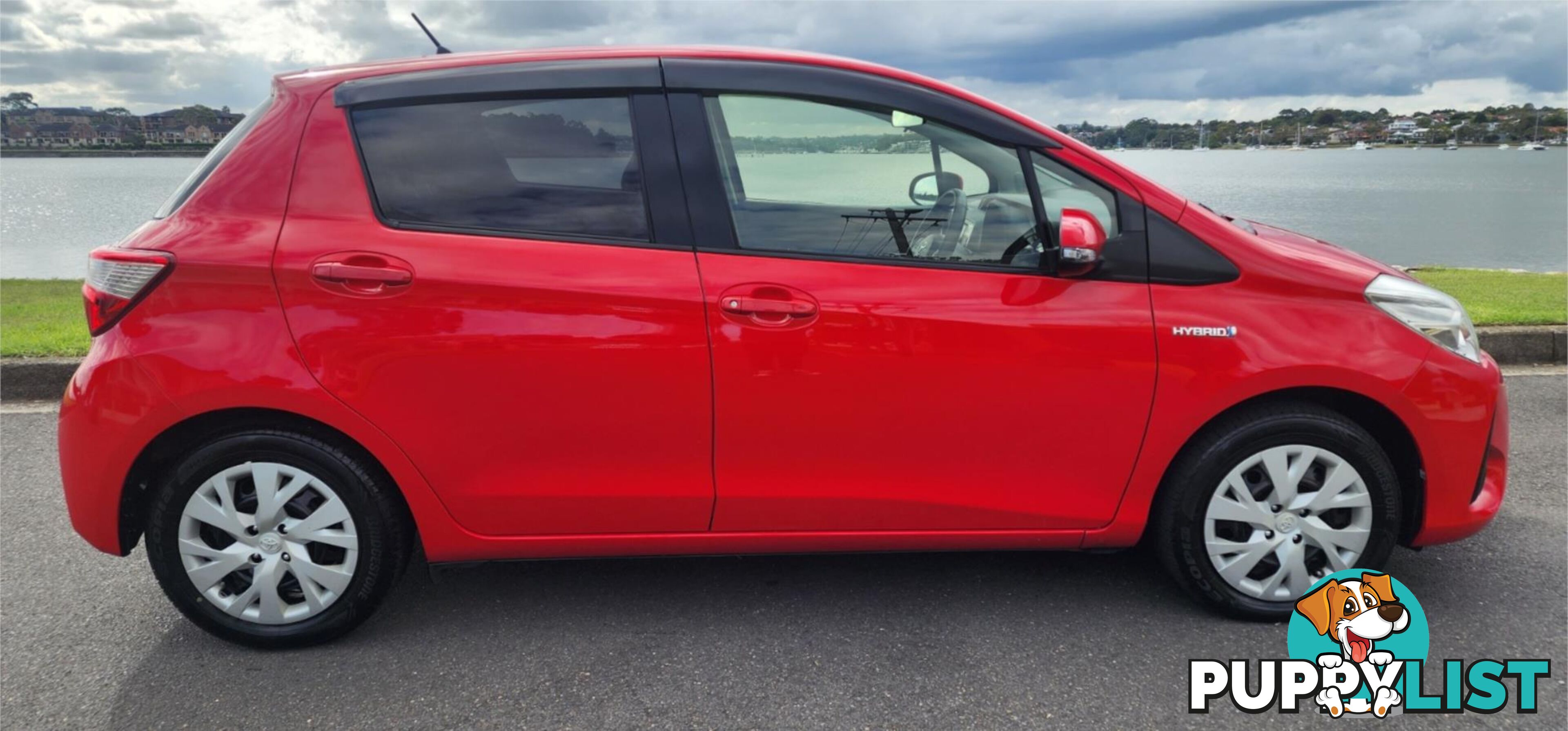 2017 Toyota Vitz