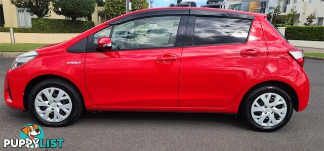 2017 Toyota Vitz