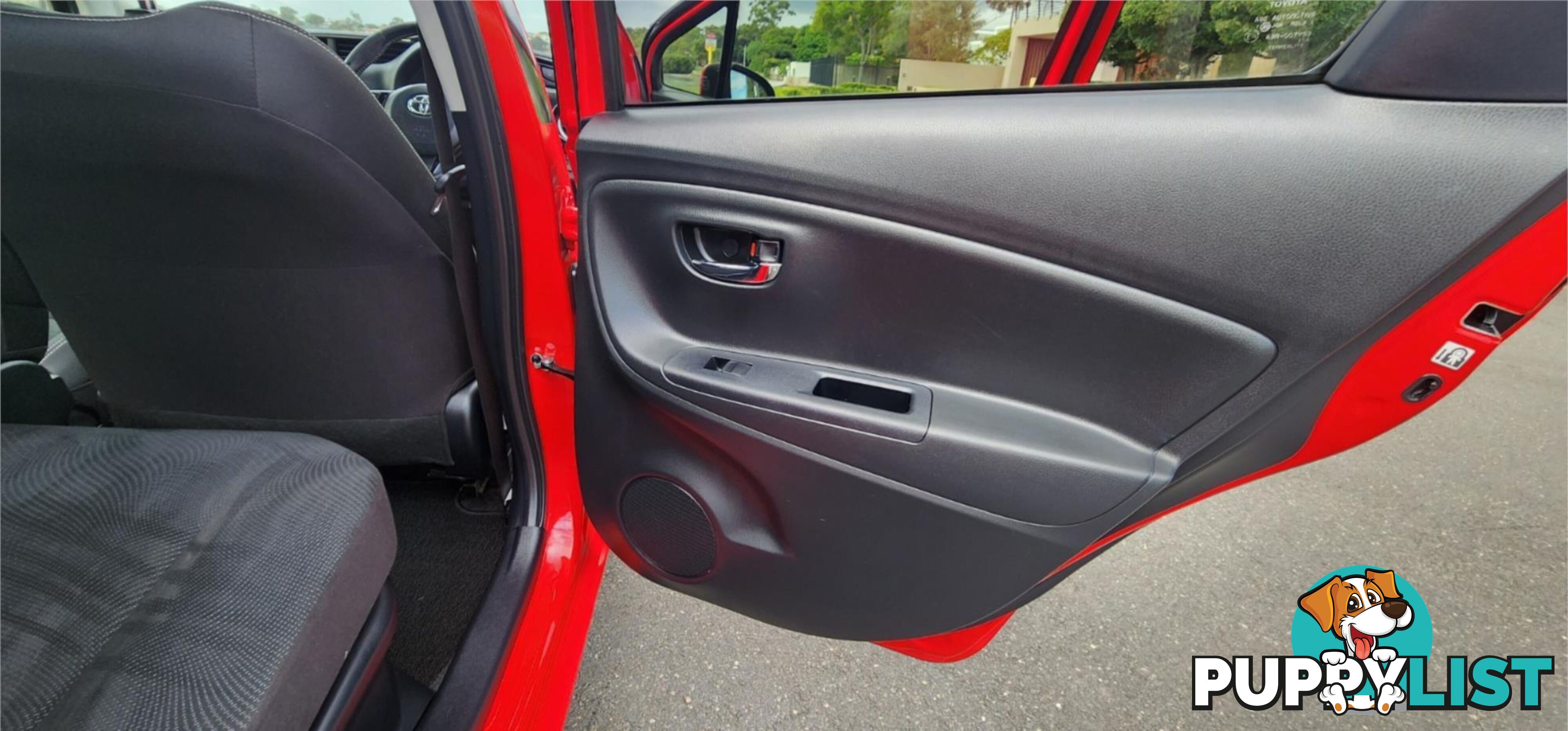 2017 Toyota Vitz