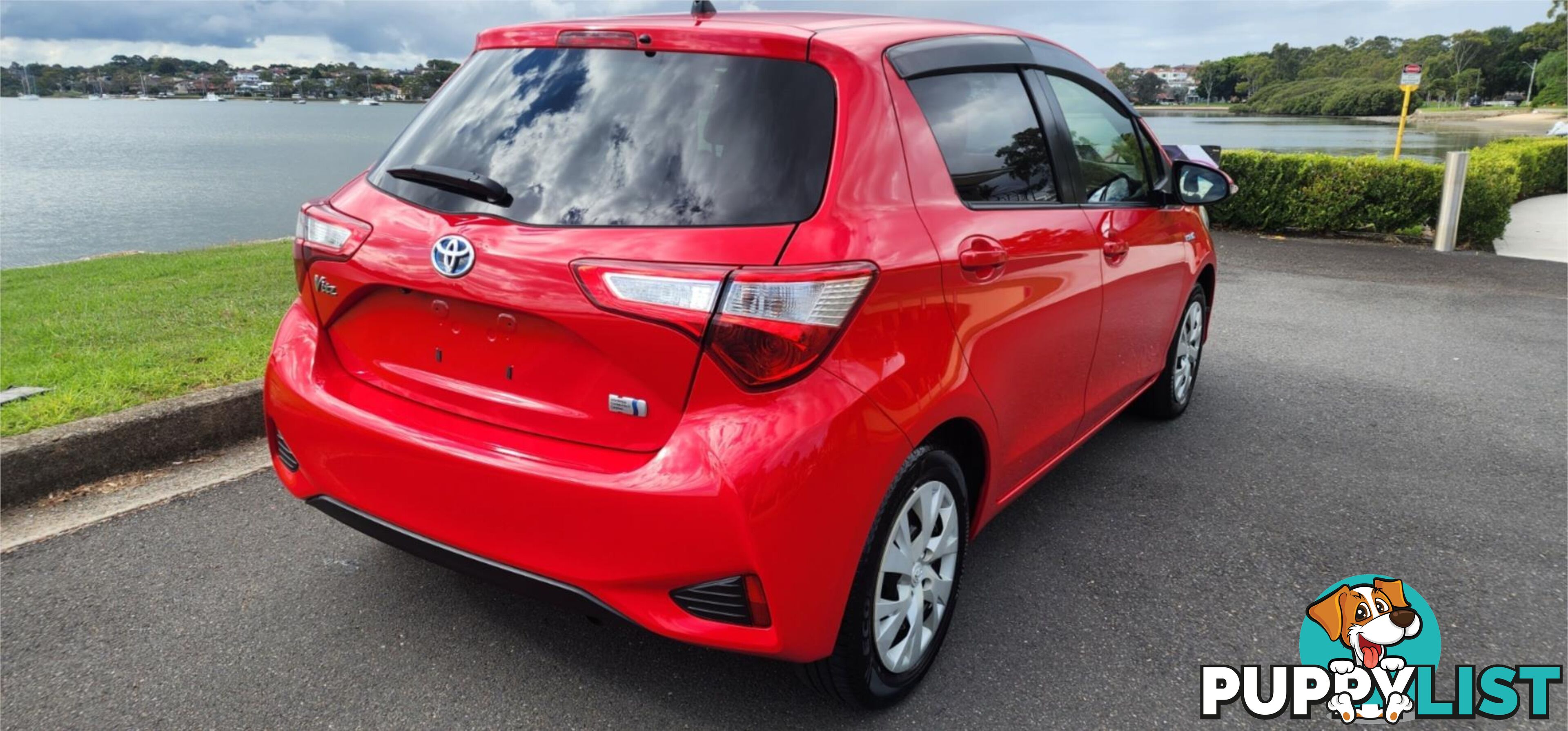 2017 Toyota Vitz