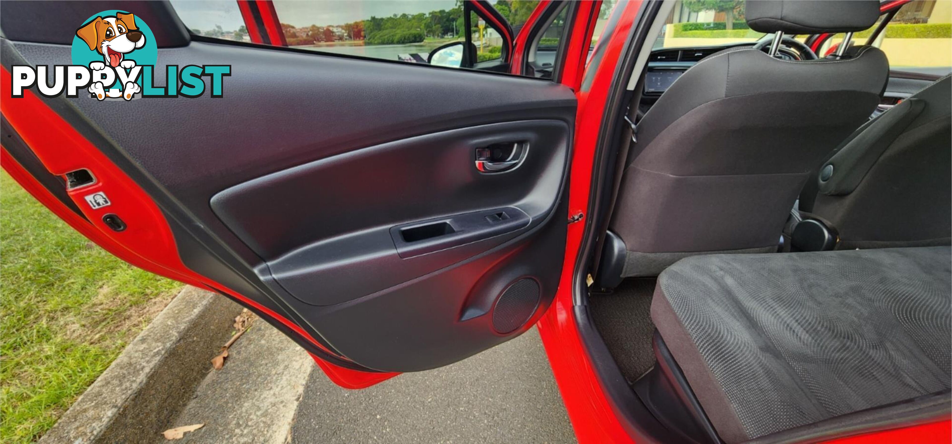 2017 Toyota Vitz