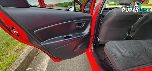 2017 Toyota Vitz