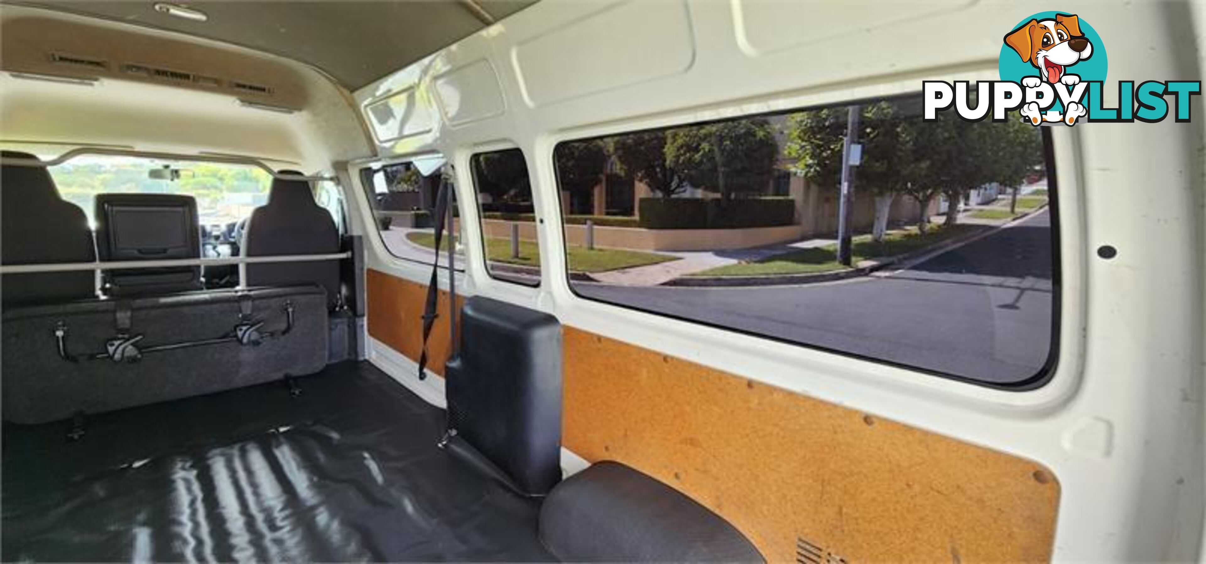 2015 Toyota Hiace