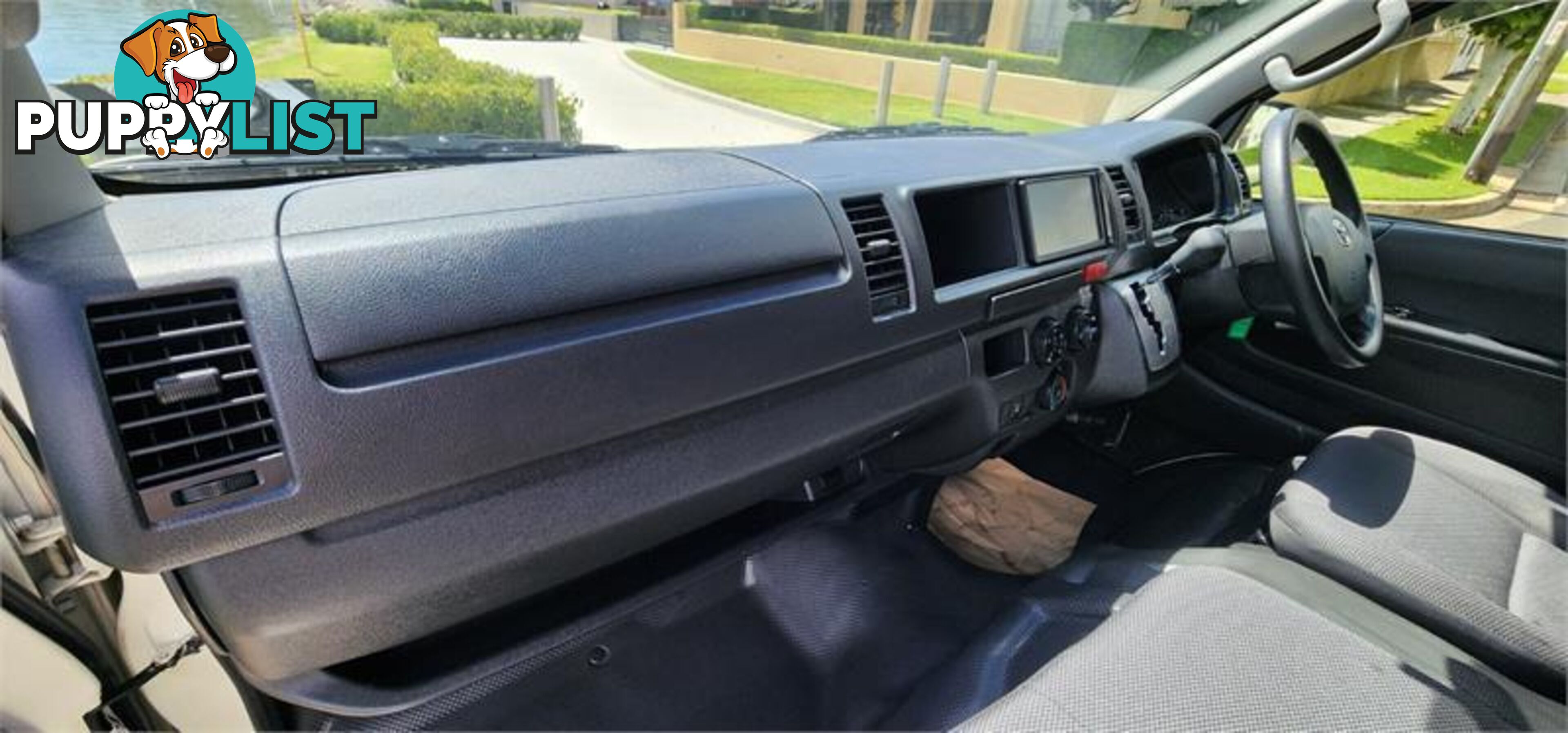 2015 Toyota Hiace