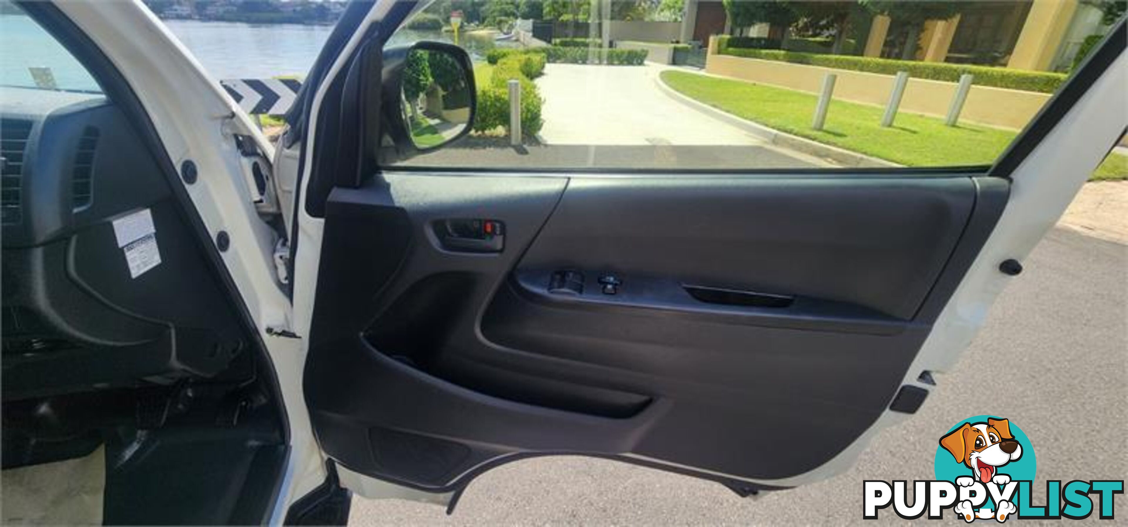 2015 Toyota Hiace