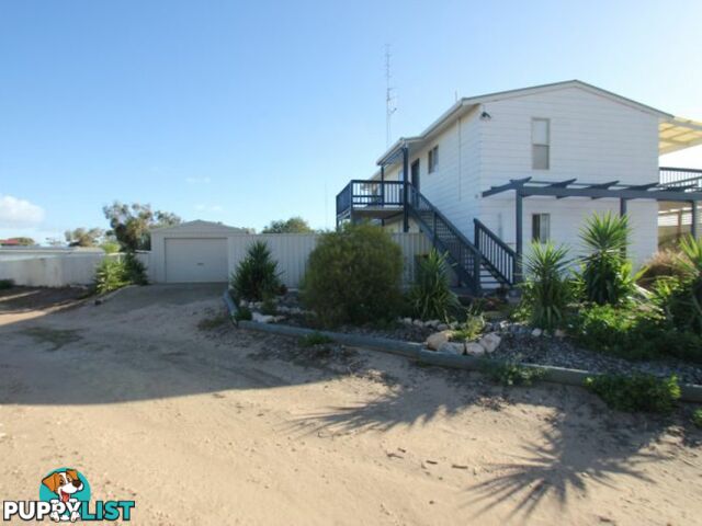 12 North Terrace MOONTA BAY SA 5558