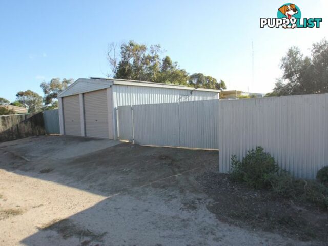 12 North Terrace MOONTA BAY SA 5558