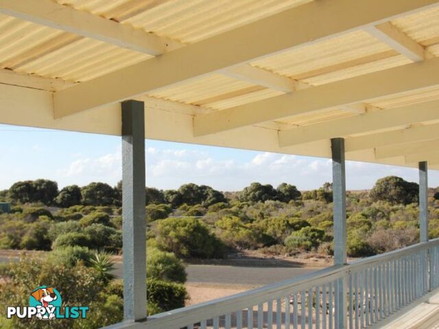 12 North Terrace MOONTA BAY SA 5558