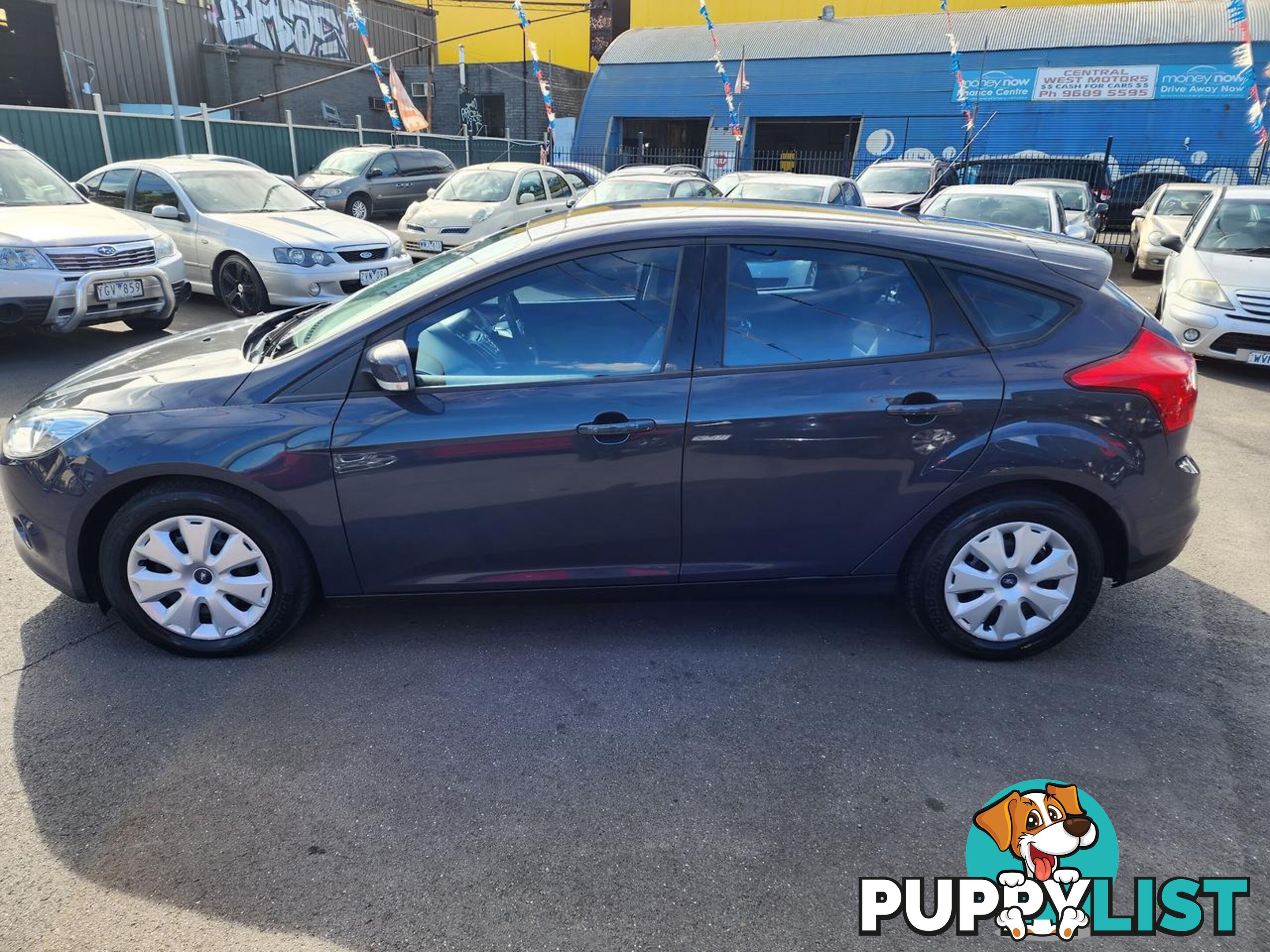 2014 FORD FOCUS Trend LW MKII HATCHBACK