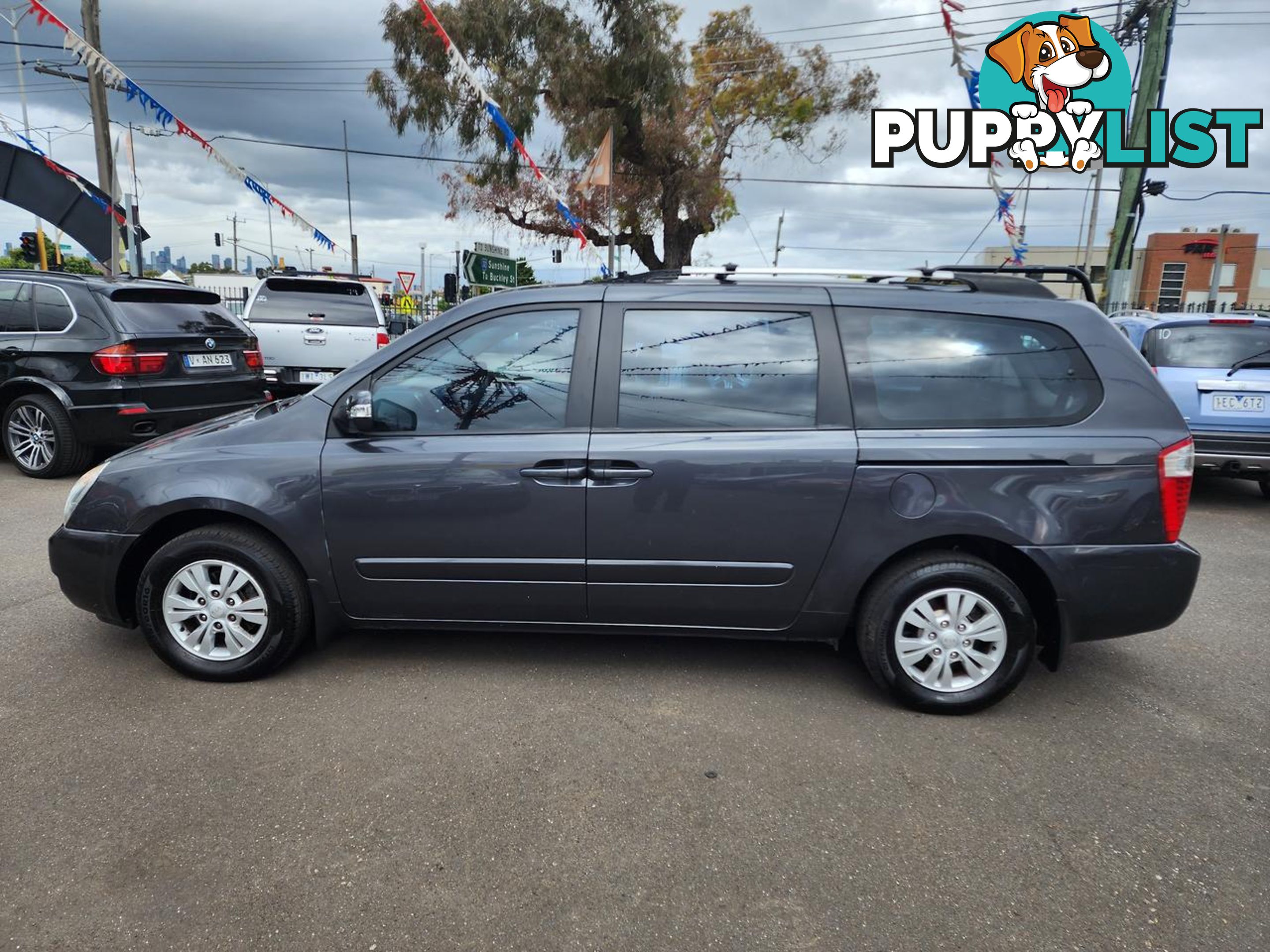 2012 KIA GRAND CARNIVAL Platinum VQ WAGON