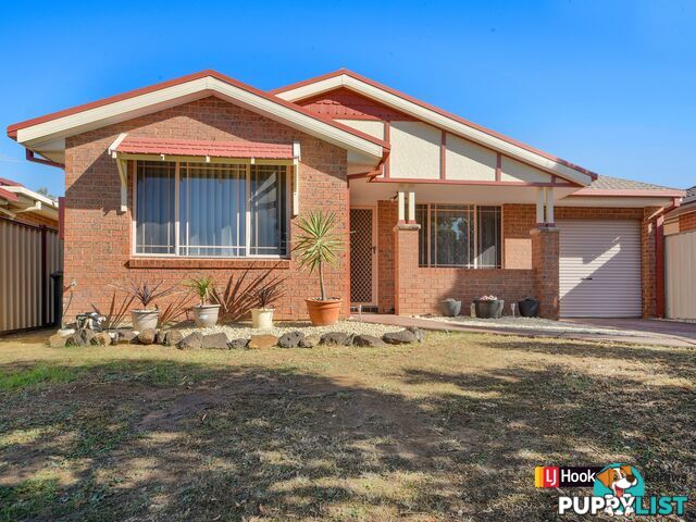 64 Wyperfeld Place BOW BOWING NSW 2566