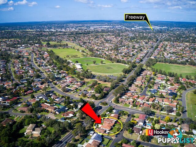 8 Missouri Street KEARNS NSW 2558