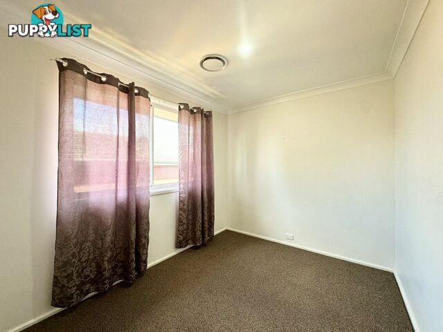 8 Missouri Street KEARNS NSW 2558