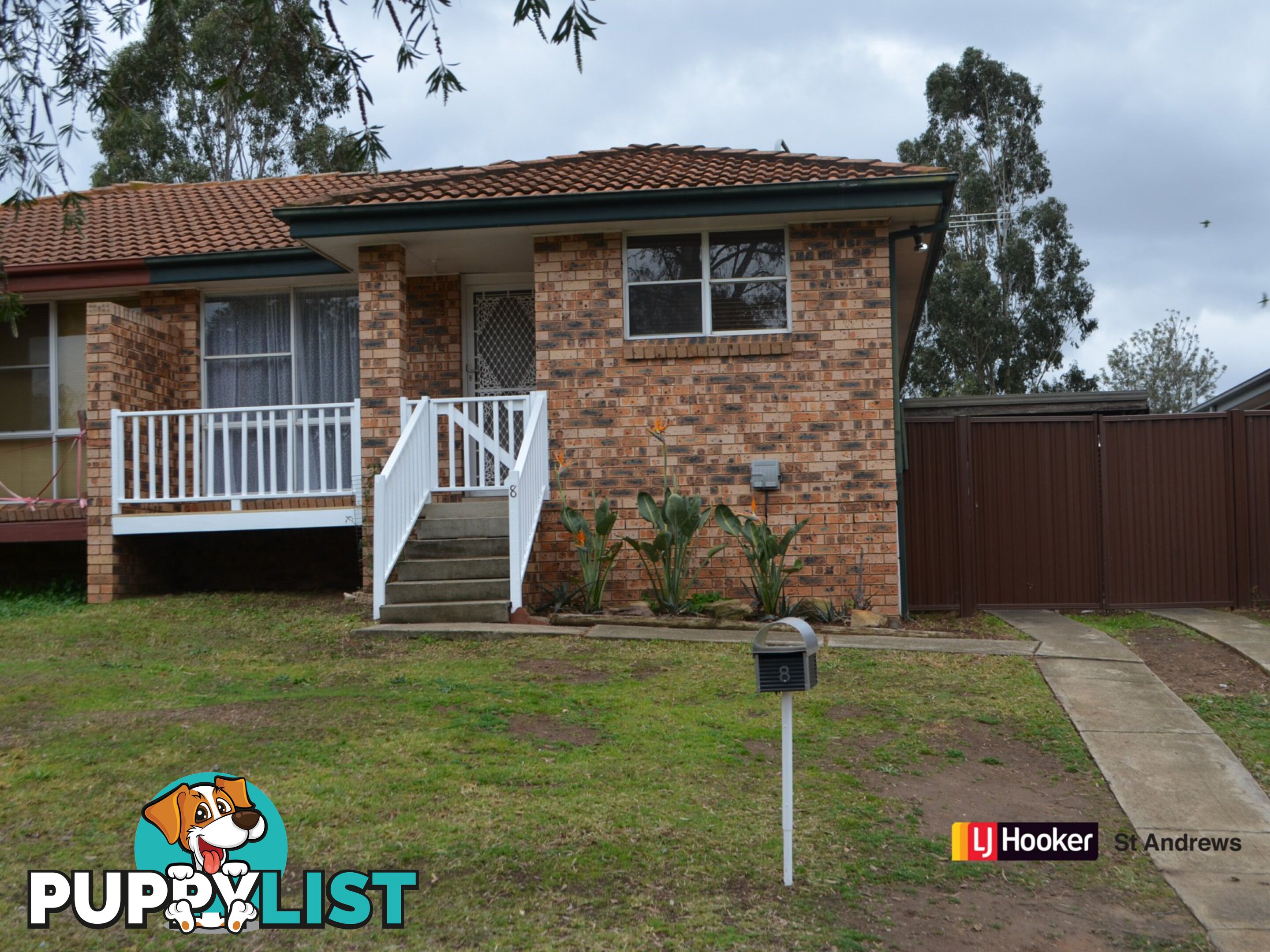 8 Missouri Street KEARNS NSW 2558