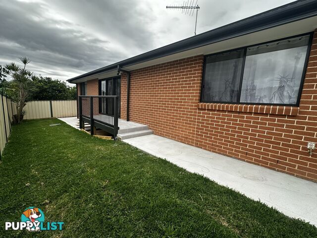 9a Peridot Close EAGLE VALE NSW 2558