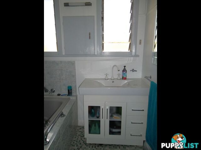 16 Webb Avenue MOREE NSW 2400