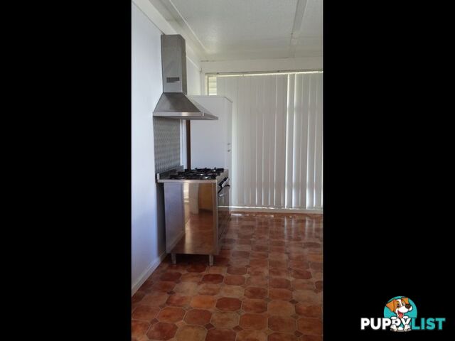 9 Warrina Crescent MOREE NSW 2400