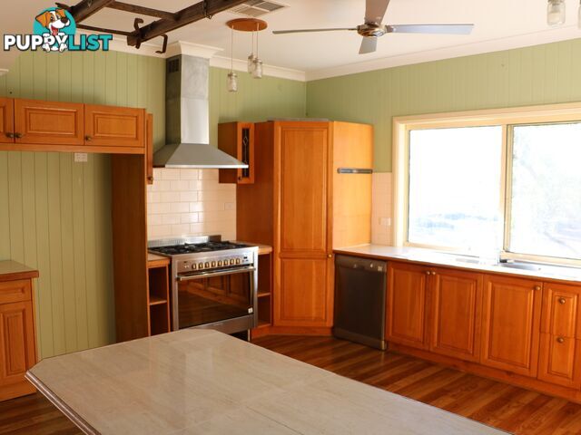 19 Mungindi Road MOREE NSW 2400