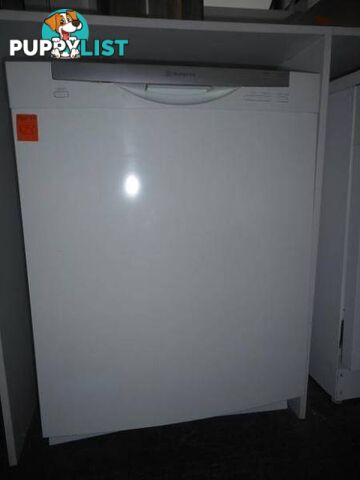 (MDW 026) Second Hand DISHWASHER WESTINGHOUSE White