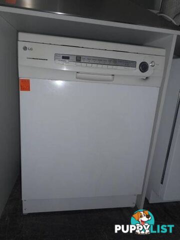 (MDW 024) Second Hand DISHWASHER LG