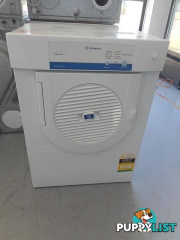 Second Hand Dryer Westinghouse 5 kg ( MDR 040 )