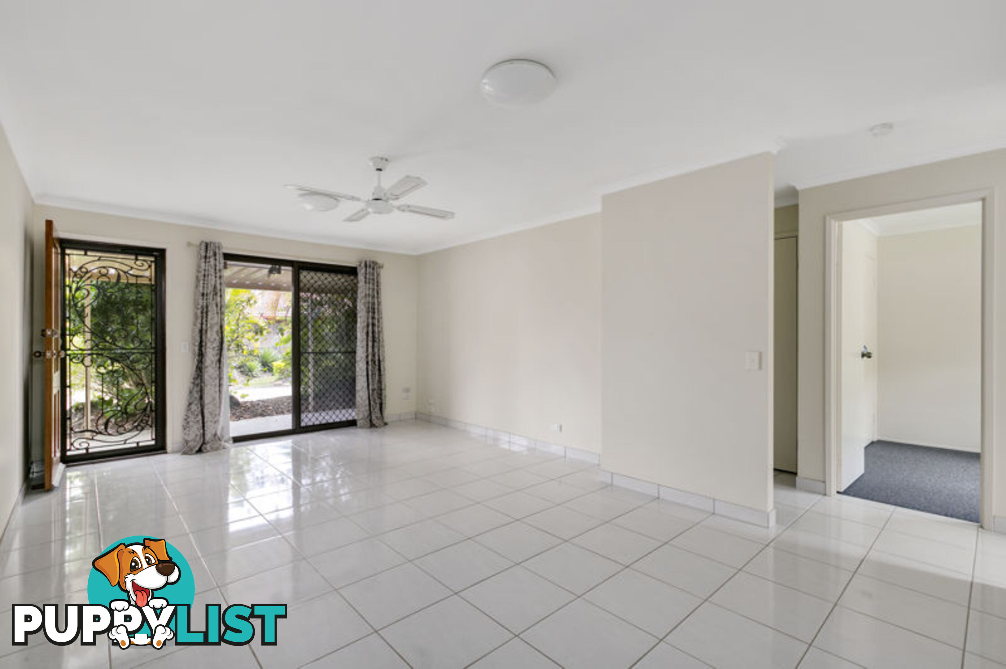 5/50 GALLOWAY DRIVE ASHMORE QLD 4214