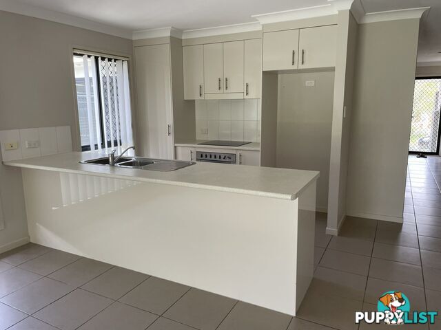 22 Timberlake Place SPRINGFIELD LAKES QLD 4300