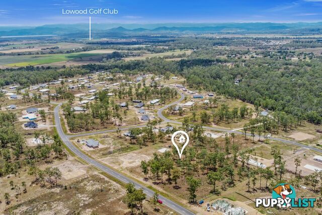 31 Poinciana Avenue RIFLE RANGE QLD 4311