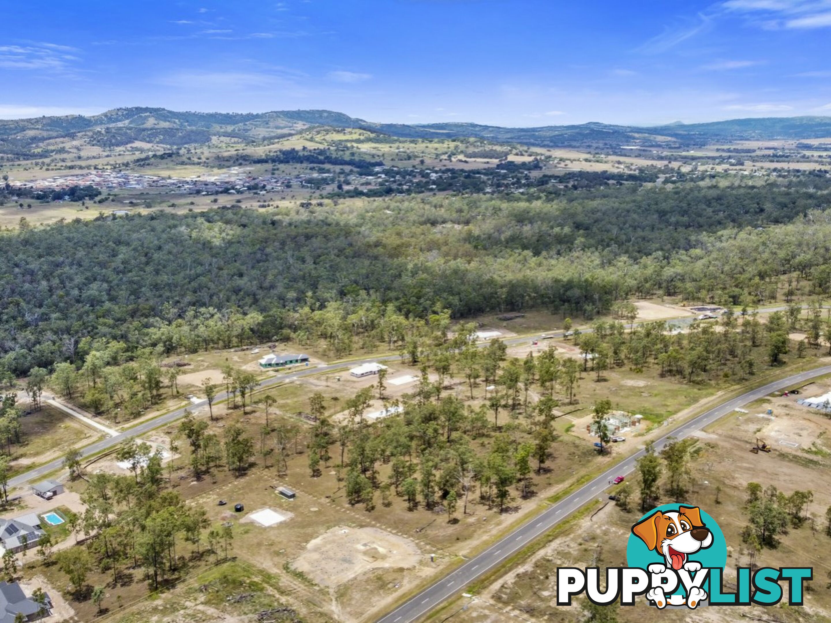 31 Poinciana Avenue RIFLE RANGE QLD 4311