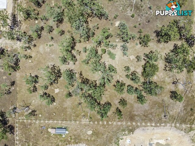 31 Poinciana Avenue RIFLE RANGE QLD 4311