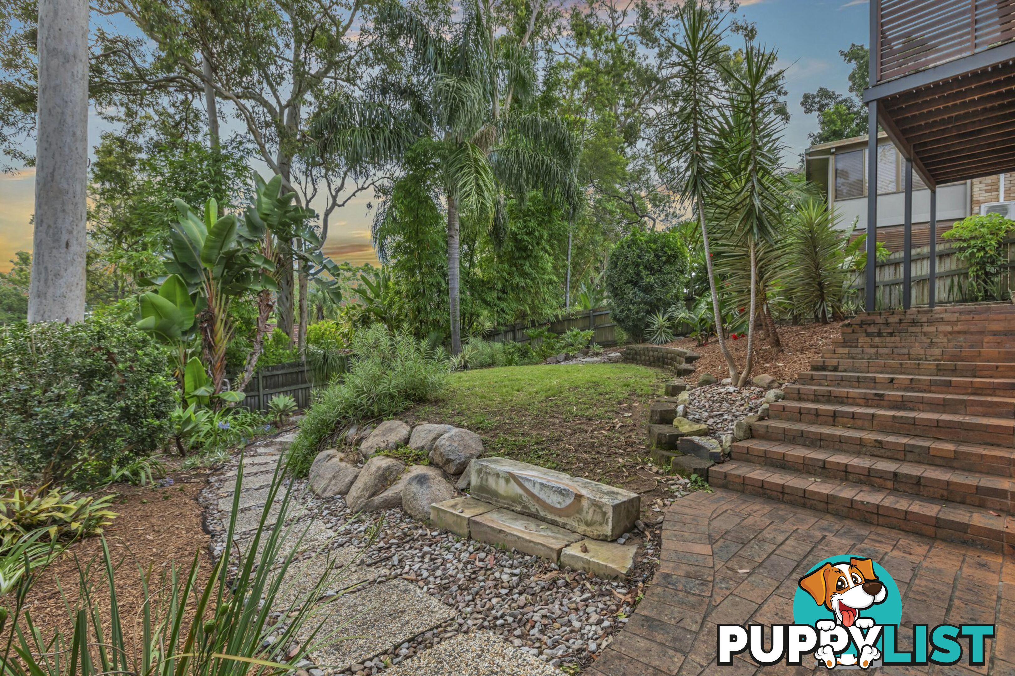 178 Burbong Street CHAPEL HILL QLD 4069