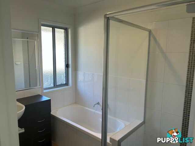 43 Dillon Avenue AUGUSTINE HEIGHTS QLD 4300