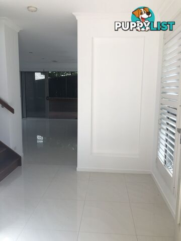 16 Sunset Place SPRINGFIELD LAKES QLD 4300