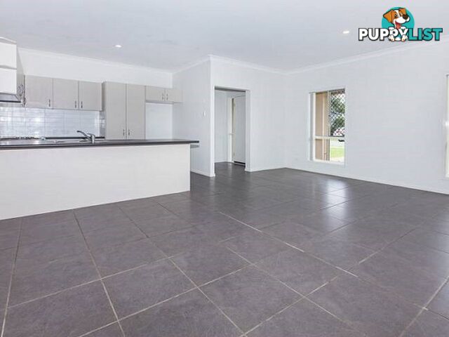 43 Quinn Close AUGUSTINE HEIGHTS QLD 4300