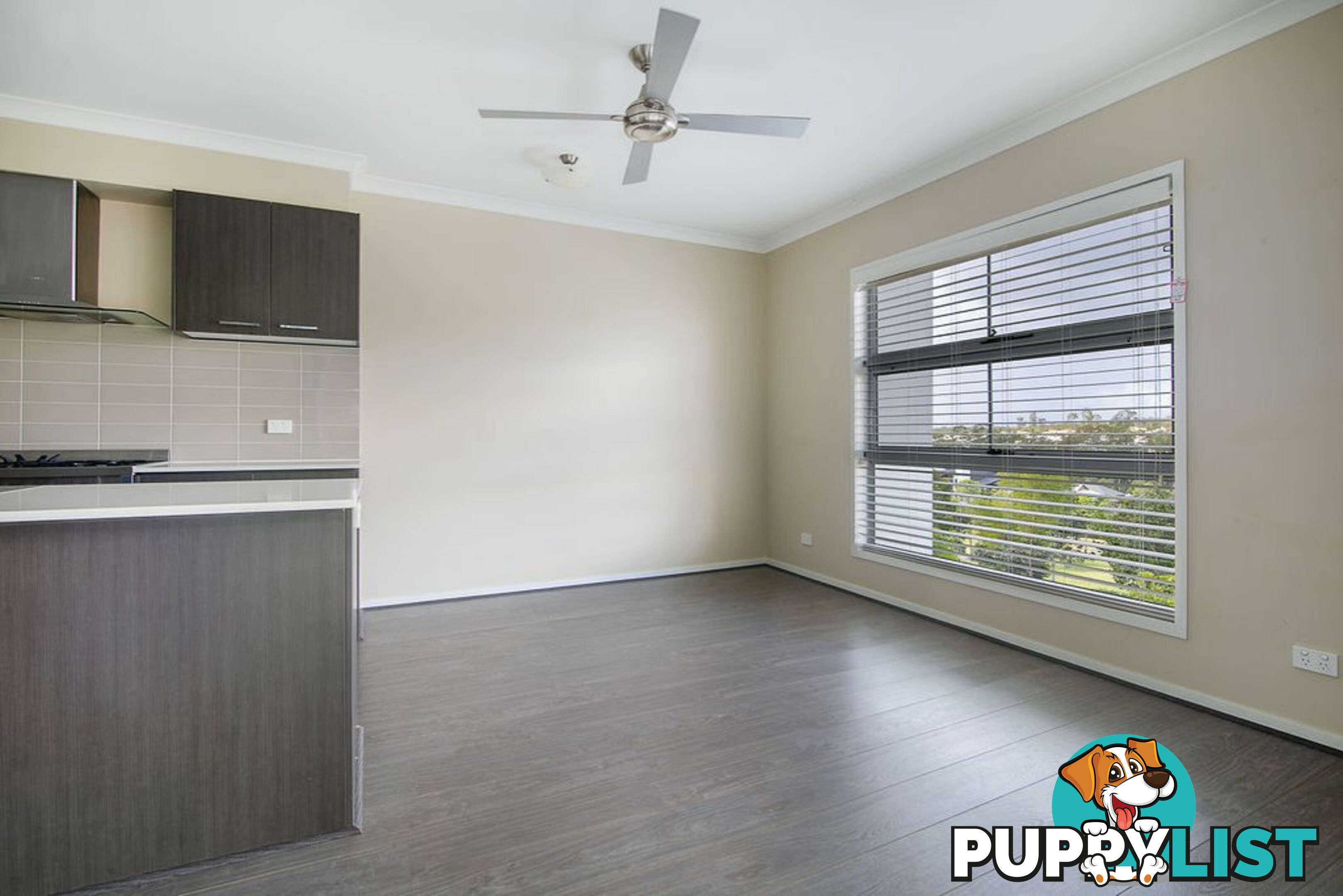 4 McKivat Drive SPRINGFIELD LAKES QLD 4300