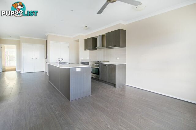 4 McKivat Drive SPRINGFIELD LAKES QLD 4300