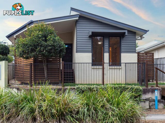 90 Grande Avenue SPRINGFIELD LAKES QLD 4300