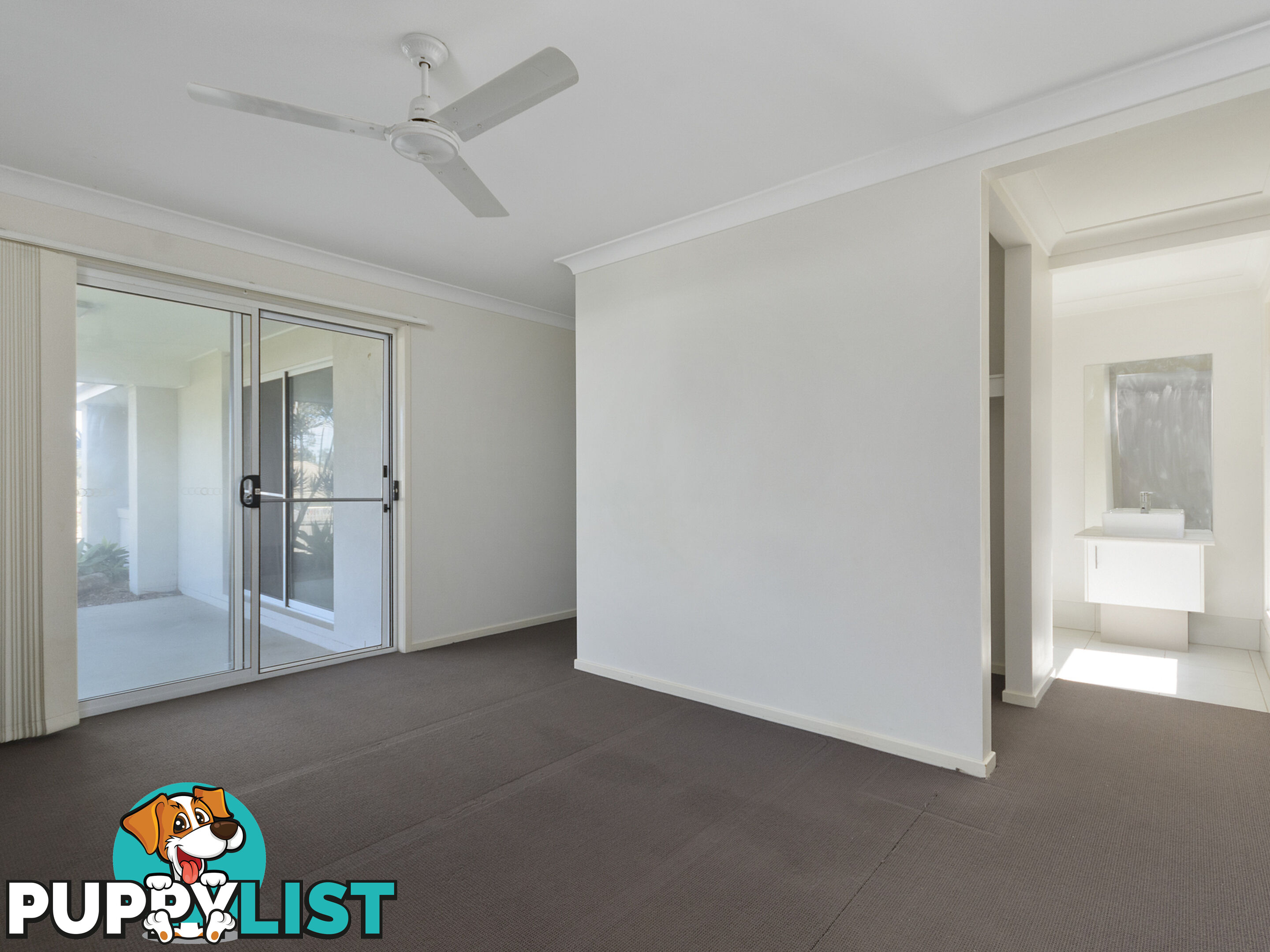 39 Jeff Collins Circuit BELLBIRD PARK QLD 4300