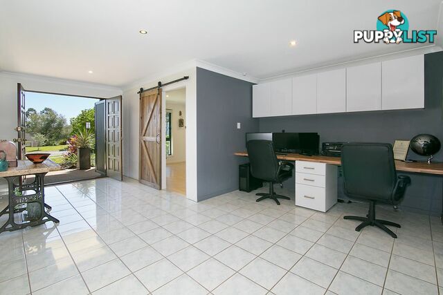 5 Whitewood Crescent BROOKWATER QLD 4300