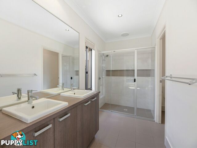 36 Jeff Collins Circuit BELLBIRD PARK QLD 4300