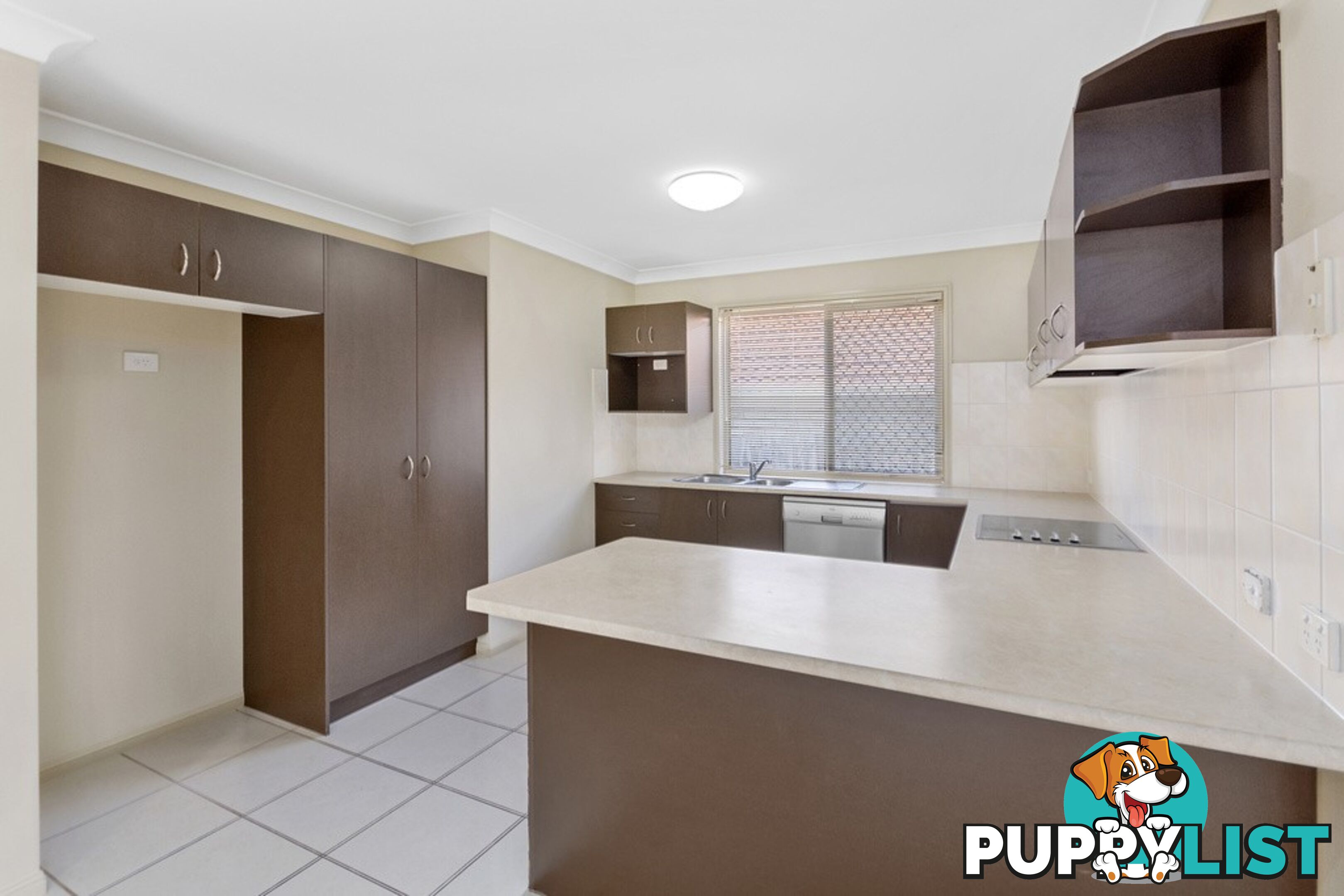 3 North Shore Way SPRINGFIELD LAKES QLD 4300