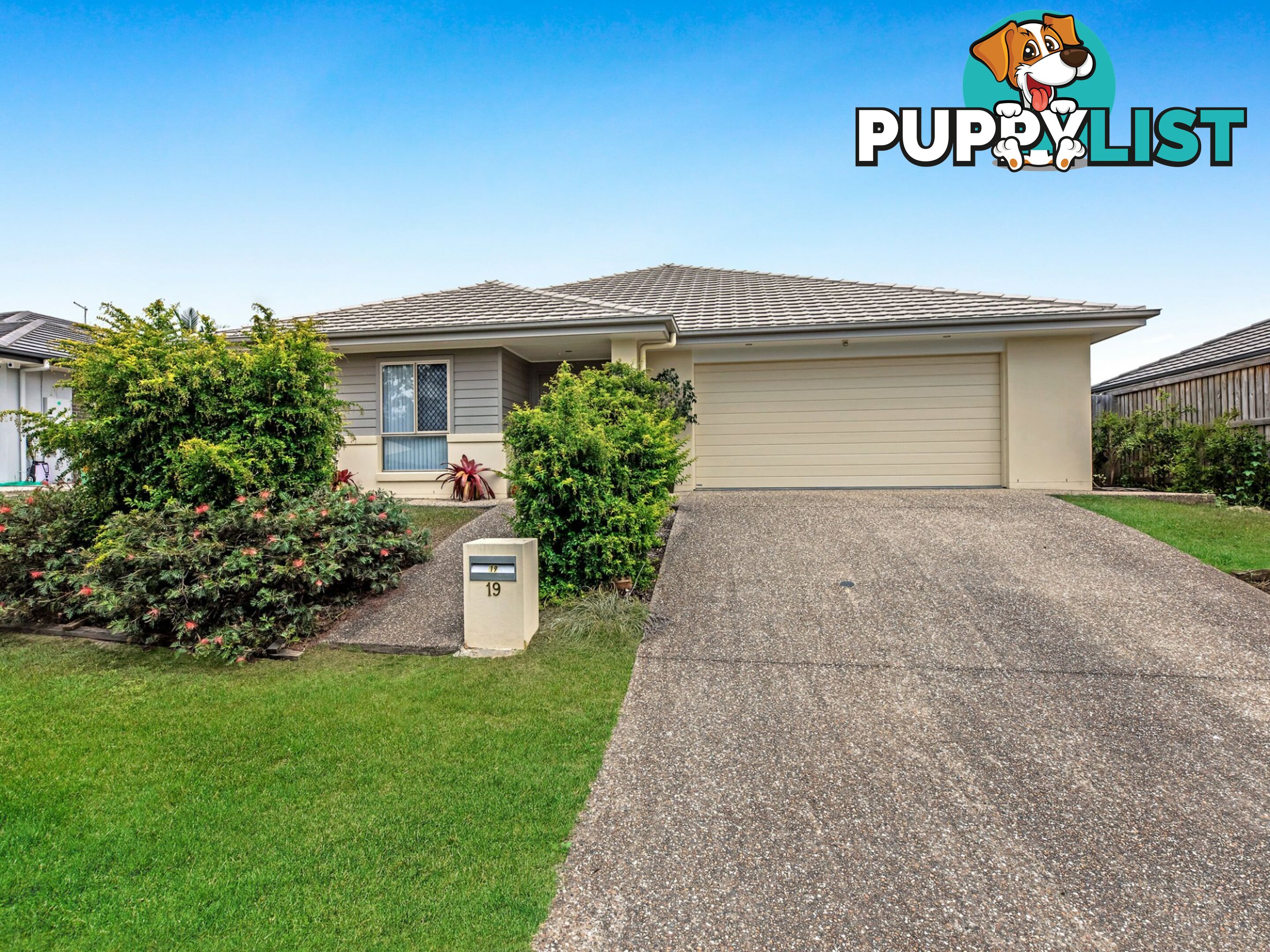 19 McHugh Court AUGUSTINE HEIGHTS QLD 4300