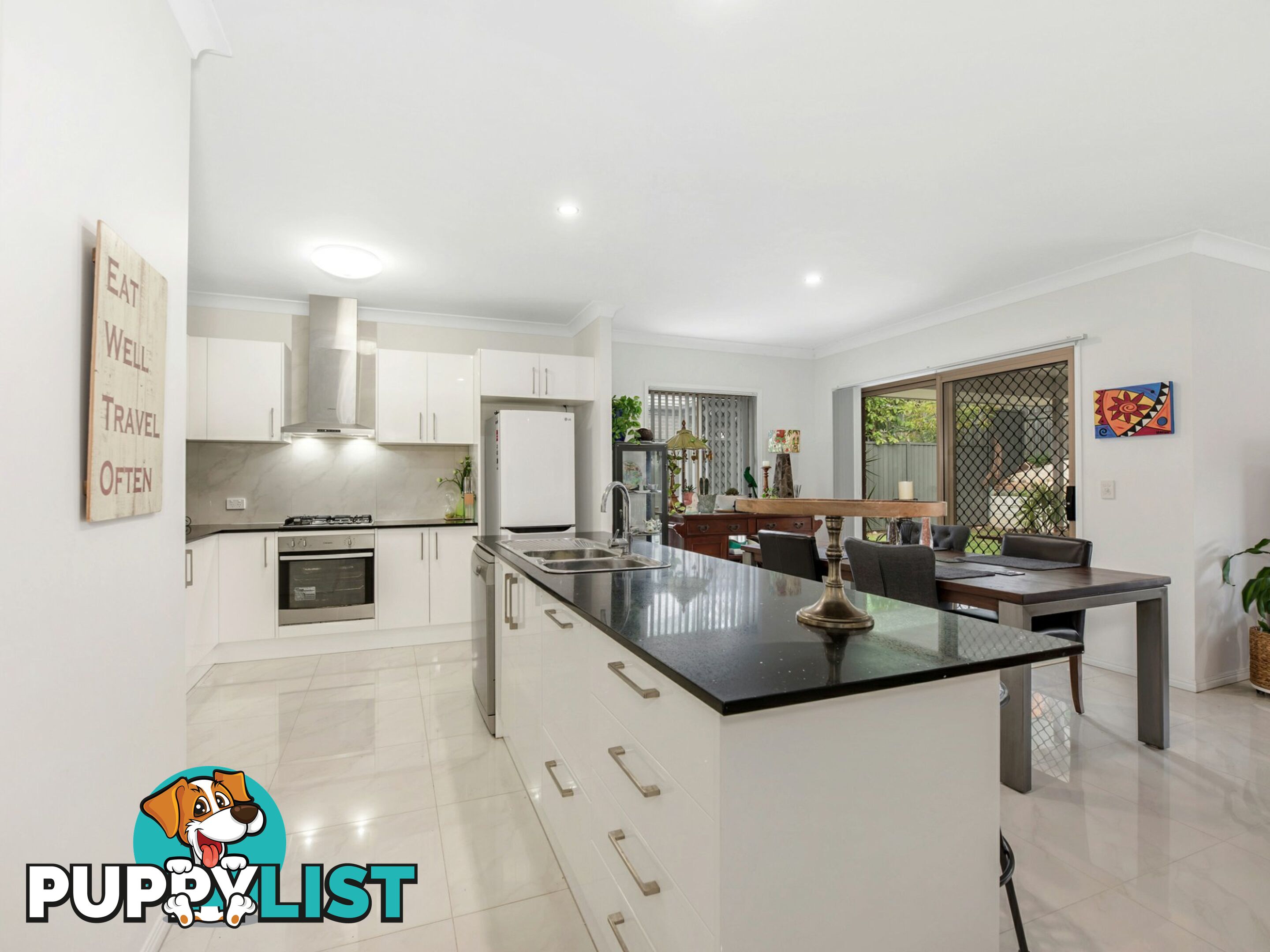 19 McHugh Court AUGUSTINE HEIGHTS QLD 4300